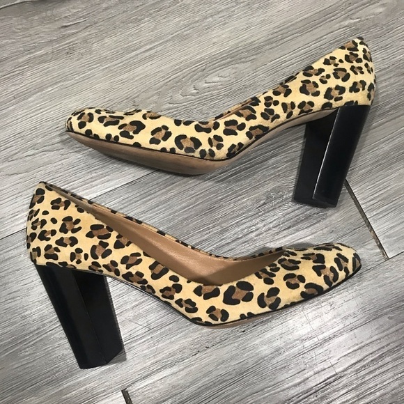 Ann Taylor Suede Leopard Print Round Toe Pumps - Picture 1 of 8